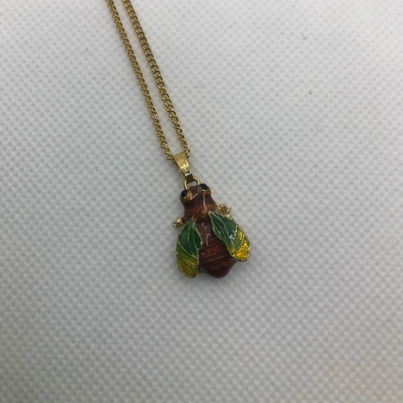 Lotus Flower with Bee Trinket Box - Picture 6 of 9